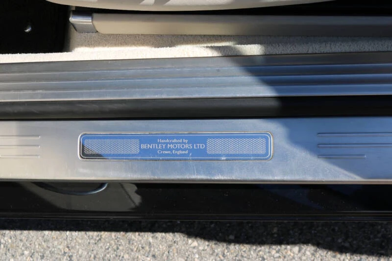2012 Bentley Continental - Image 11 of 28