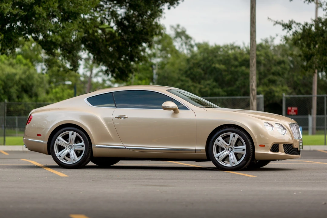 2012 Bentley Continental GT V8 2nd Gen - Image 14 of 31