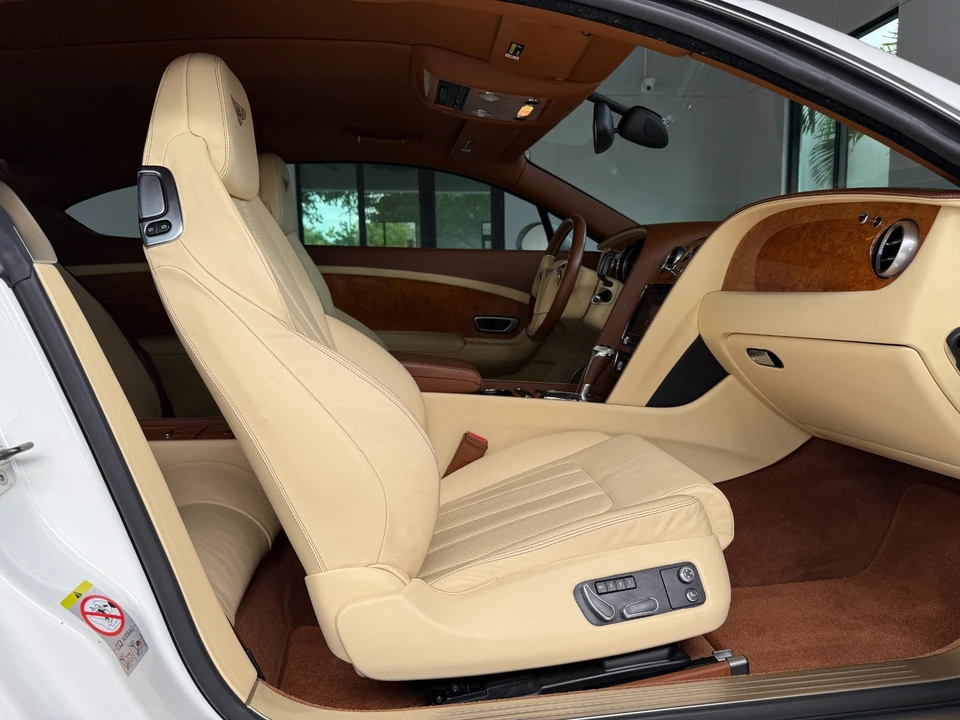 2012 Bentley Continental GT 2nd Gen - Image 23 of 31