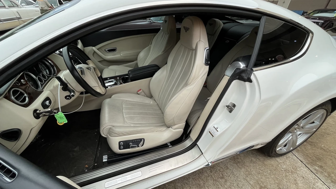 2012 Bentley Continental GT 2nd Gen - Image 2 of 2
