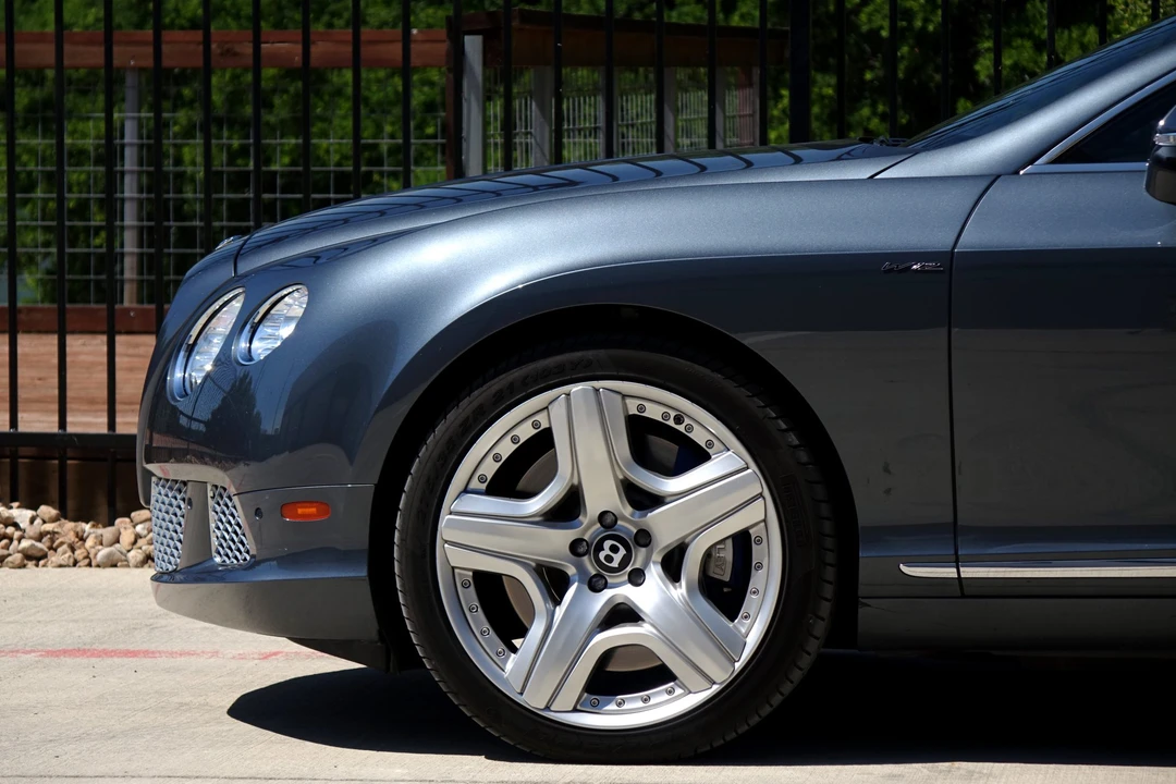 2012 Bentley Continental GT V8 2nd Gen - Image 28 of 31