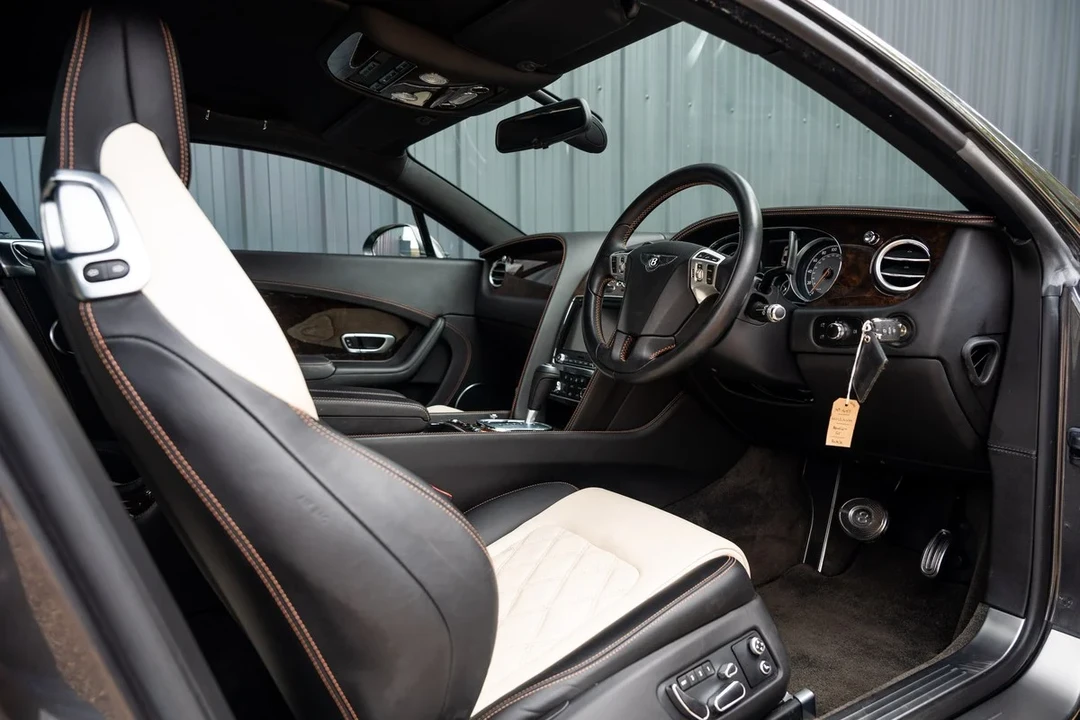 2012 Bentley Continental GT 2nd Gen - Image 28 of 30