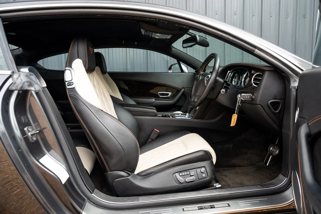 2012 Bentley Continental GT 2nd Gen - Image 29 of 30