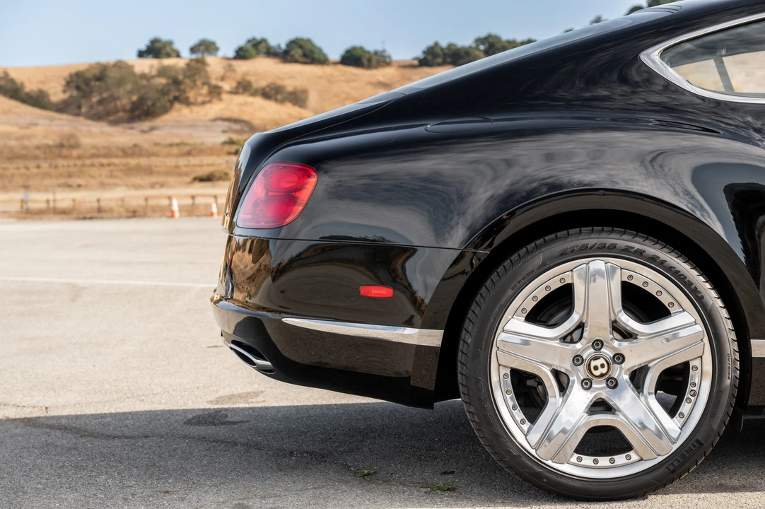 2012 Bentley Continental GT 2nd Gen - Image 26 of 31
