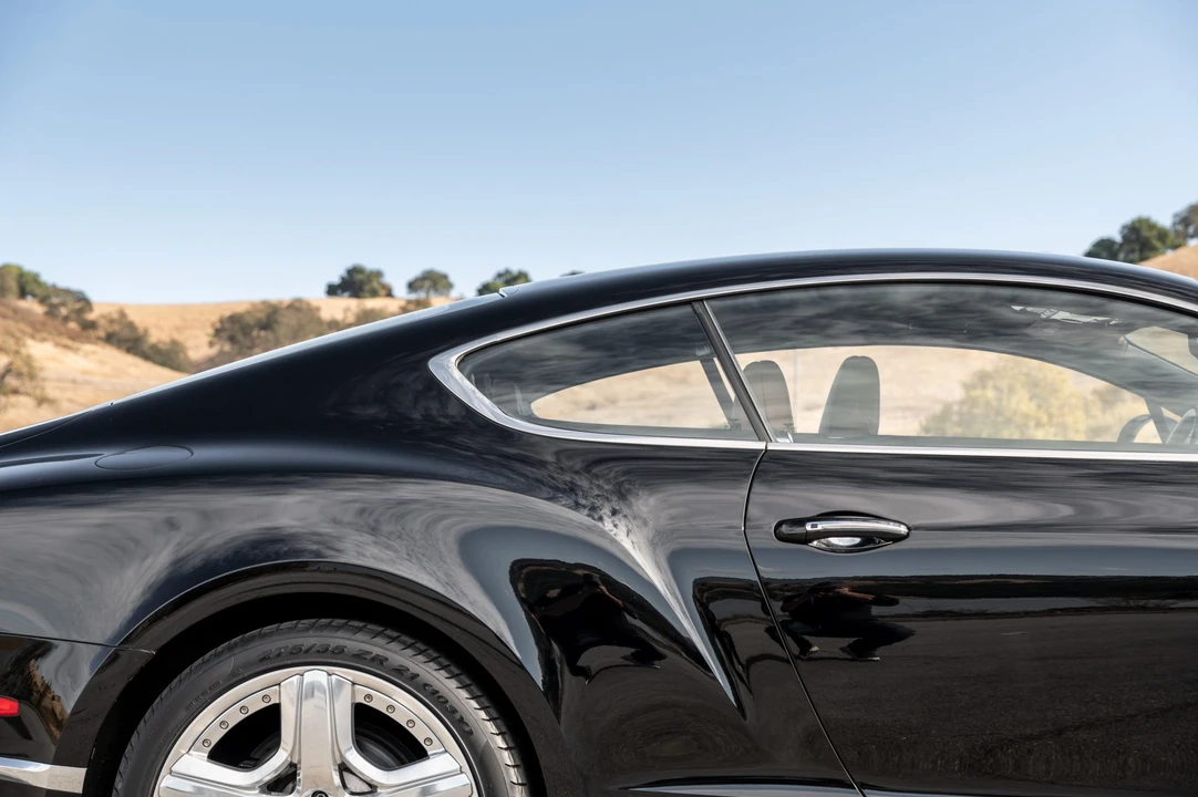 2012 Bentley Continental GT 2nd Gen - Image 25 of 31