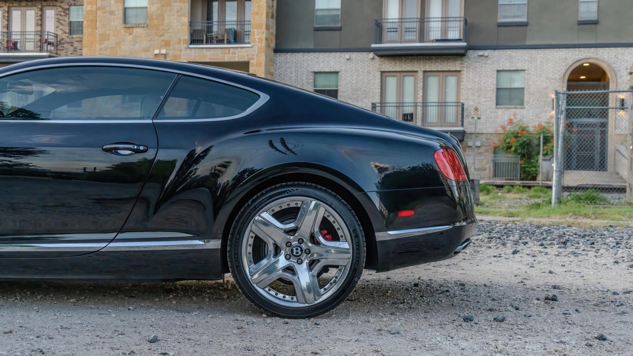 2012 Bentley Continental GT 2nd Gen - Image 18 of 31
