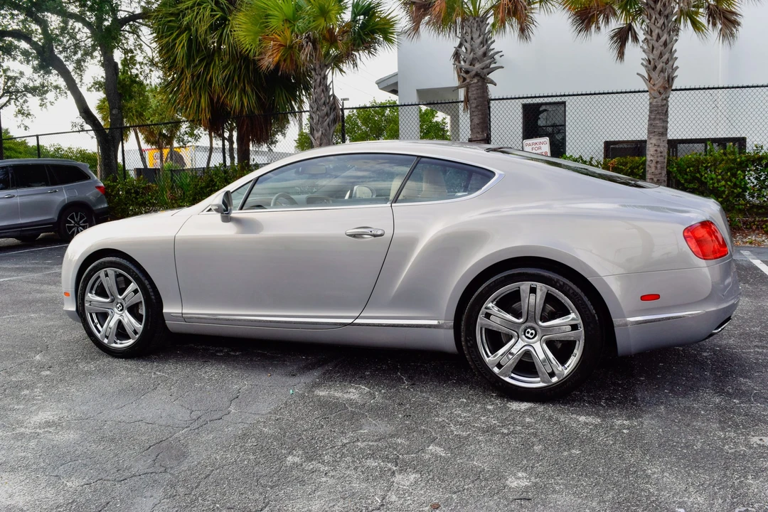 2012 Bentley Continental GT 2nd Gen - Image 12 of 31