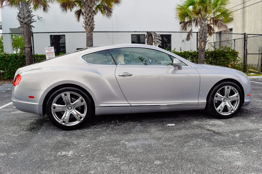 2012 Bentley Continental GT 2nd Gen - Image 28 of 31