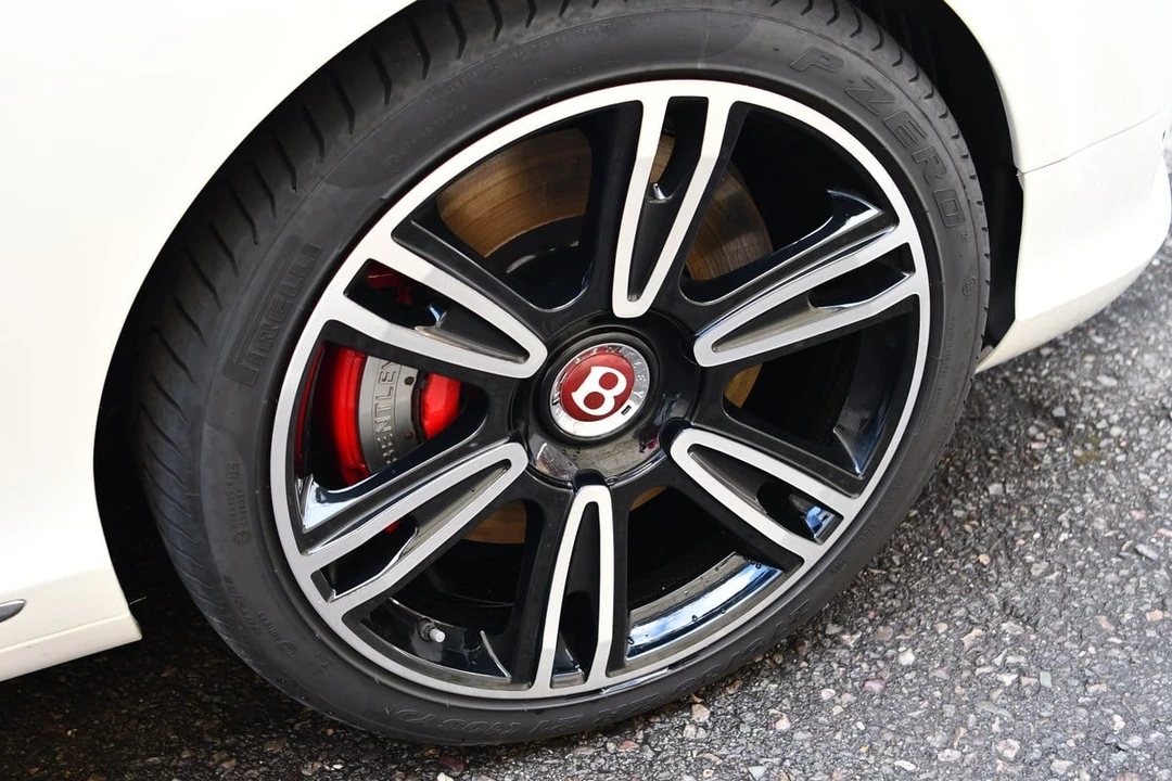 2012 Bentley Continental GTC - Image 24 of 30