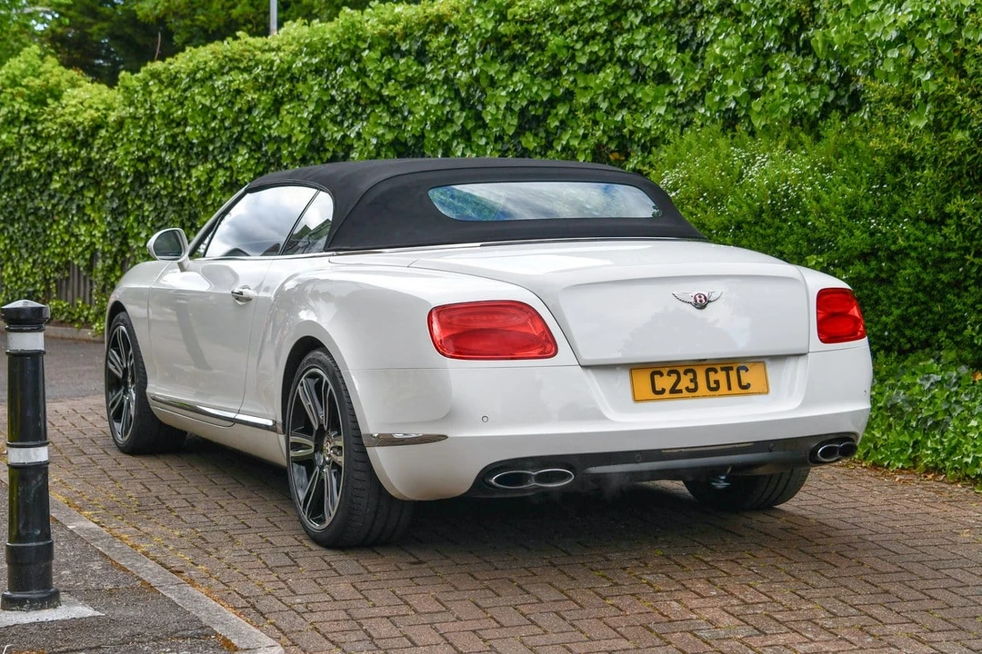 2012 Bentley Continental GT V8 2nd Gen - Image 19 of 31