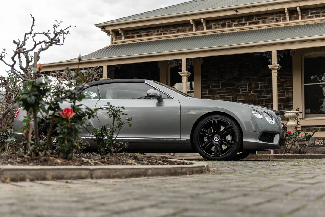 2012 Bentley Continental GT V8 2nd Gen - Image 26 of 31