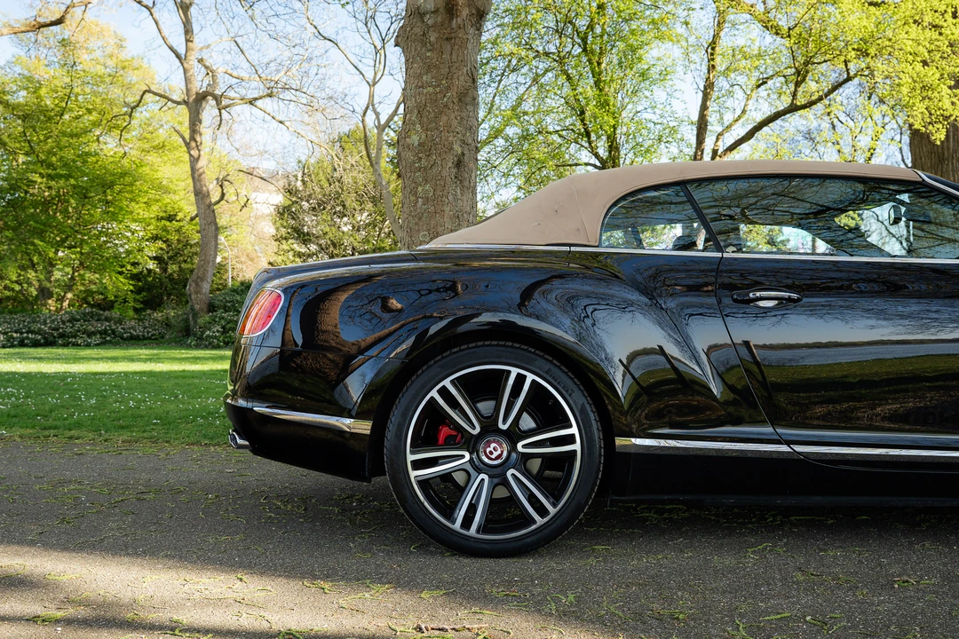 2012 Bentley Continental GTC - Image 25 of 31