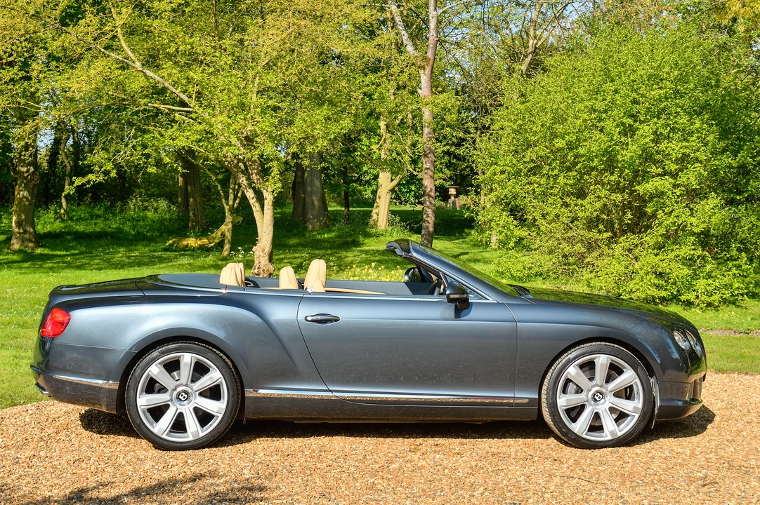 2012 Bentley Continental GTC - Image 7 of 31