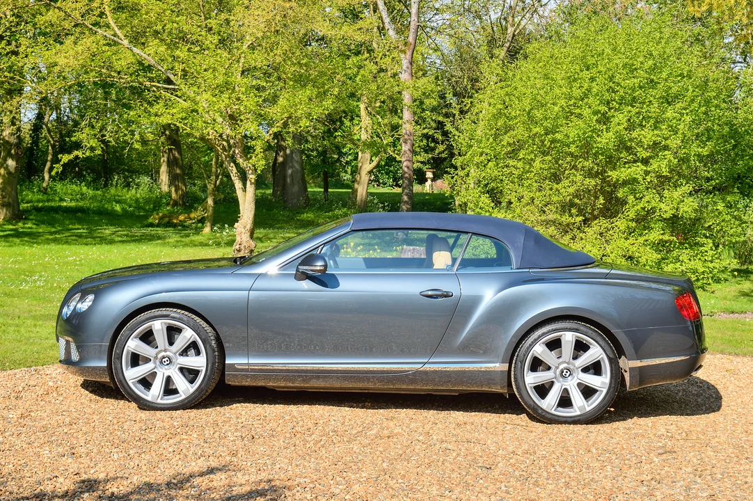 2012 Bentley Continental GTC - Image 11 of 31