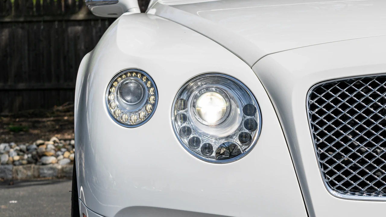 2012 Bentley Continental GTC - Image 19 of 31