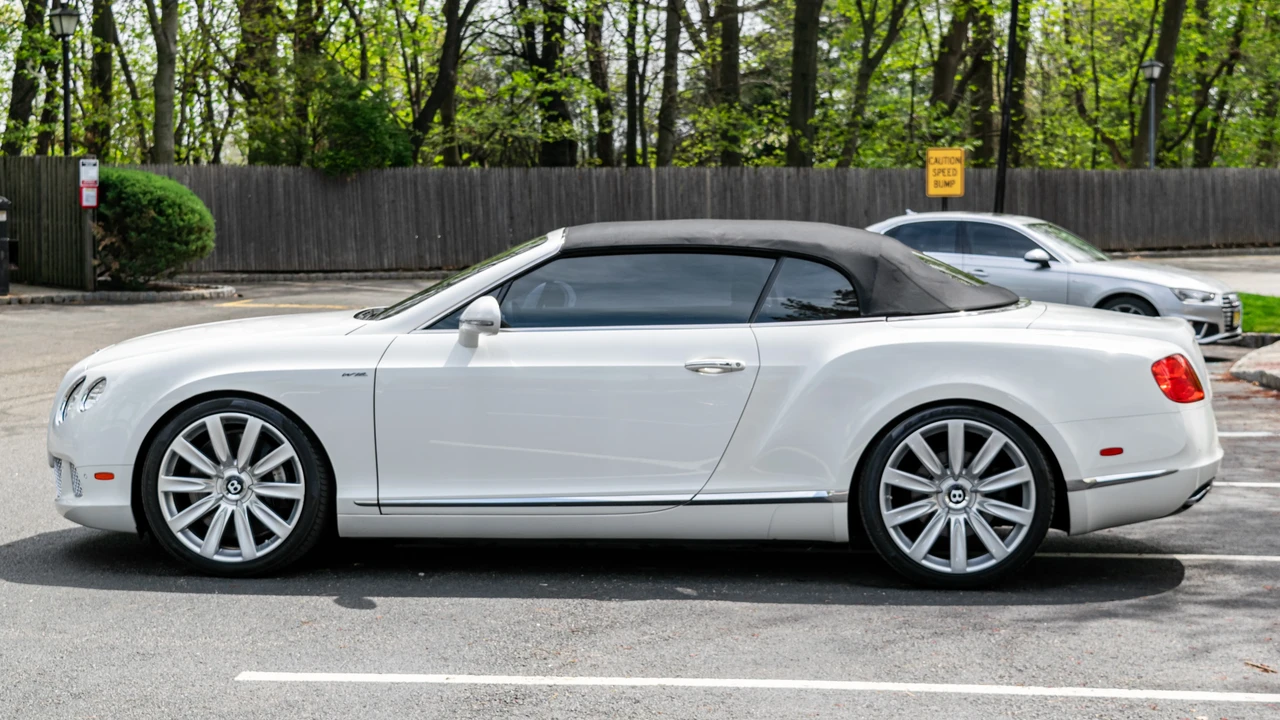 2012 Bentley Continental GTC - Image 16 of 31