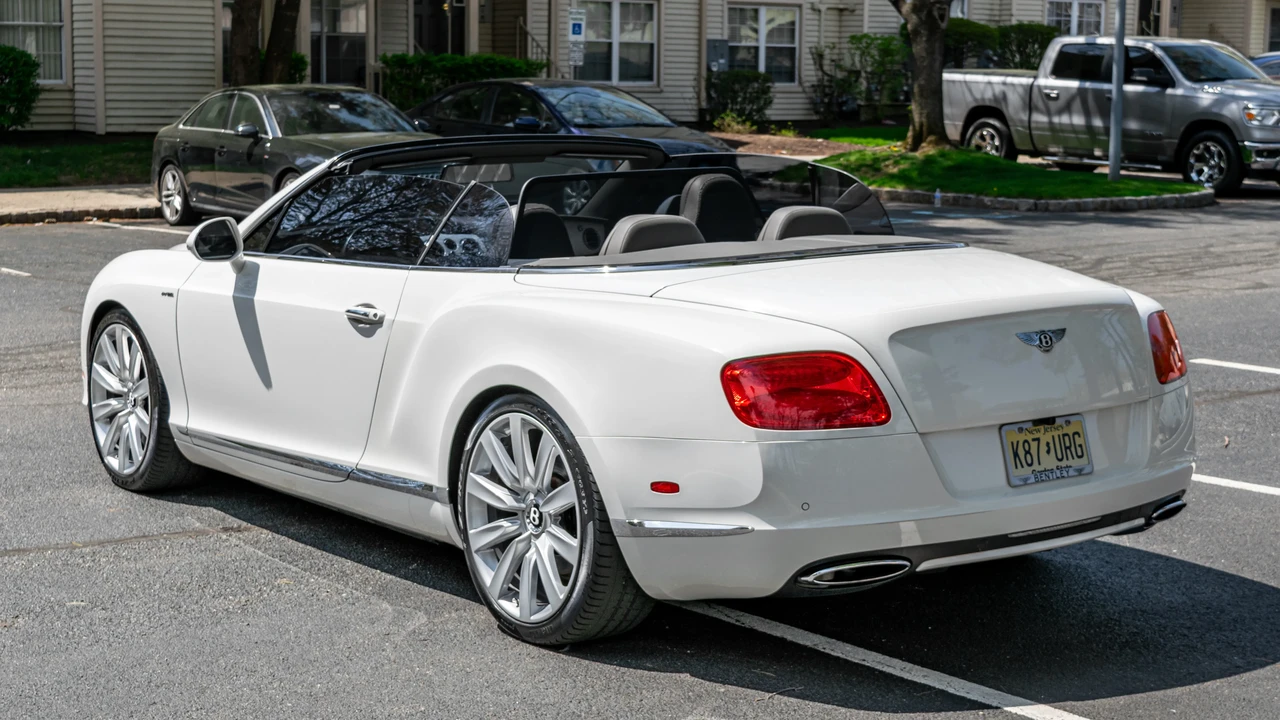 2012 Bentley Continental GTC - Image 7 of 31
