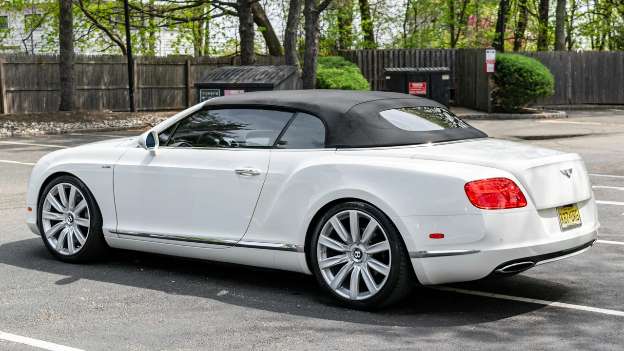 2012 Bentley Continental GTC - Image 15 of 31