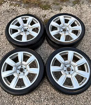 Bentley Flying Spur Rims