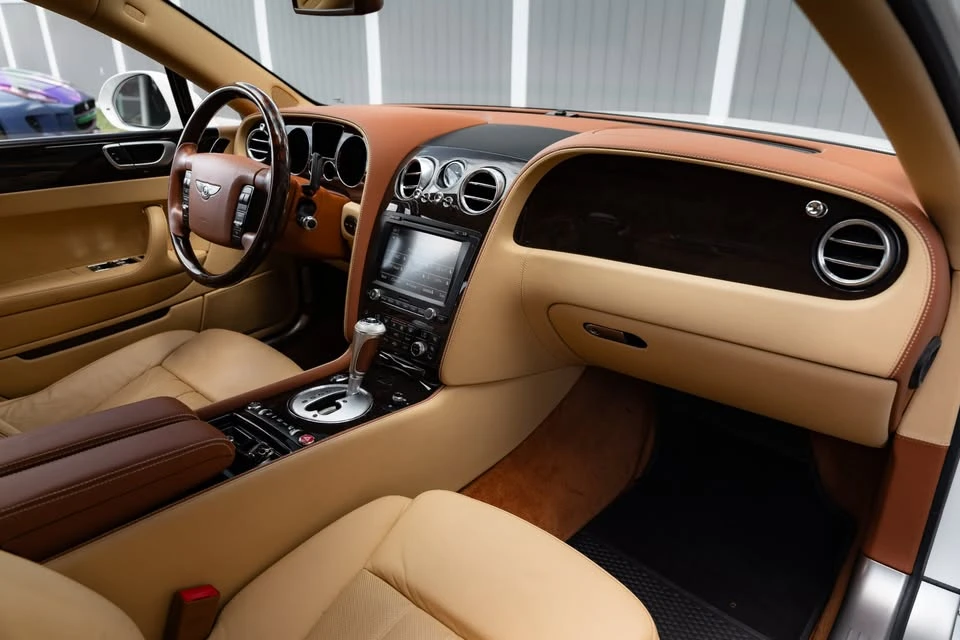 2012 Bentley Continental GT 2nd Gen - Image 18 of 20