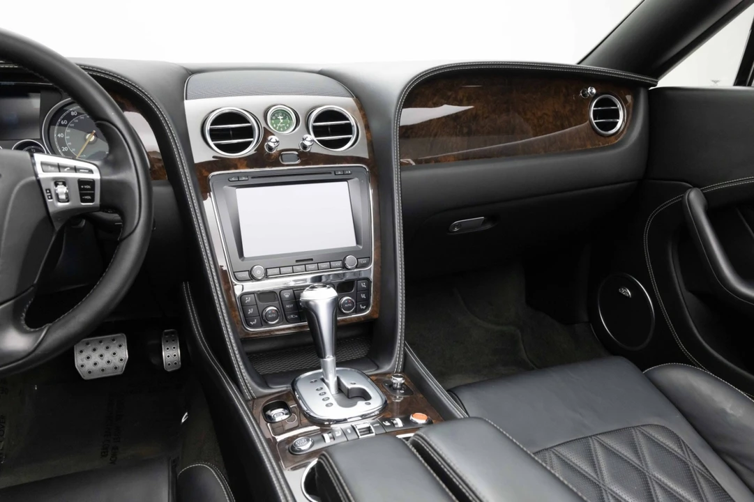 2012 Bentley Continental - Image 26 of 31