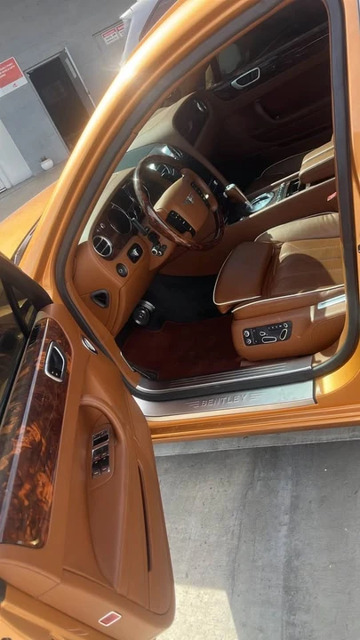 2012 Bentley Continental Flying Spur - Image 2 of 2