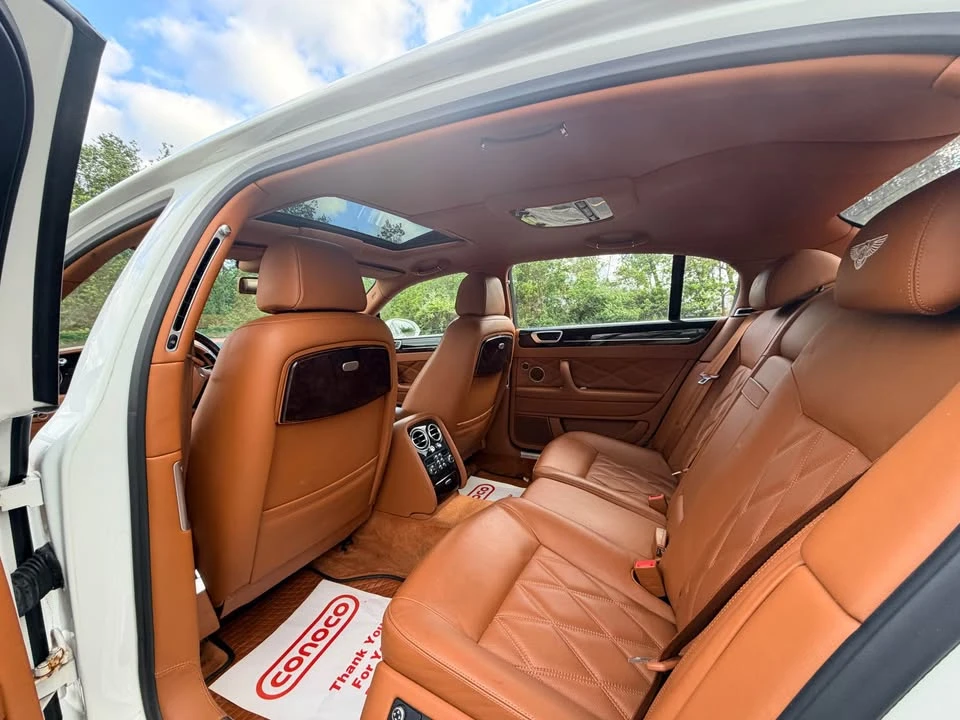 2012 Bentley Continental Flying Spur - Image 8 of 14