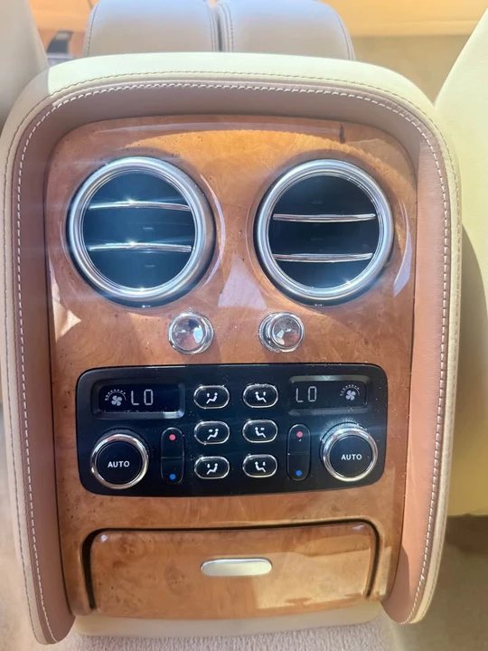 2012 Bentley Continental Flying Spur - Image 11 of 13