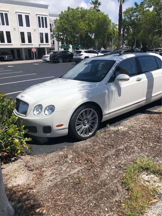 2012 Bentley Continental Flying Spur - Image 2 of 7