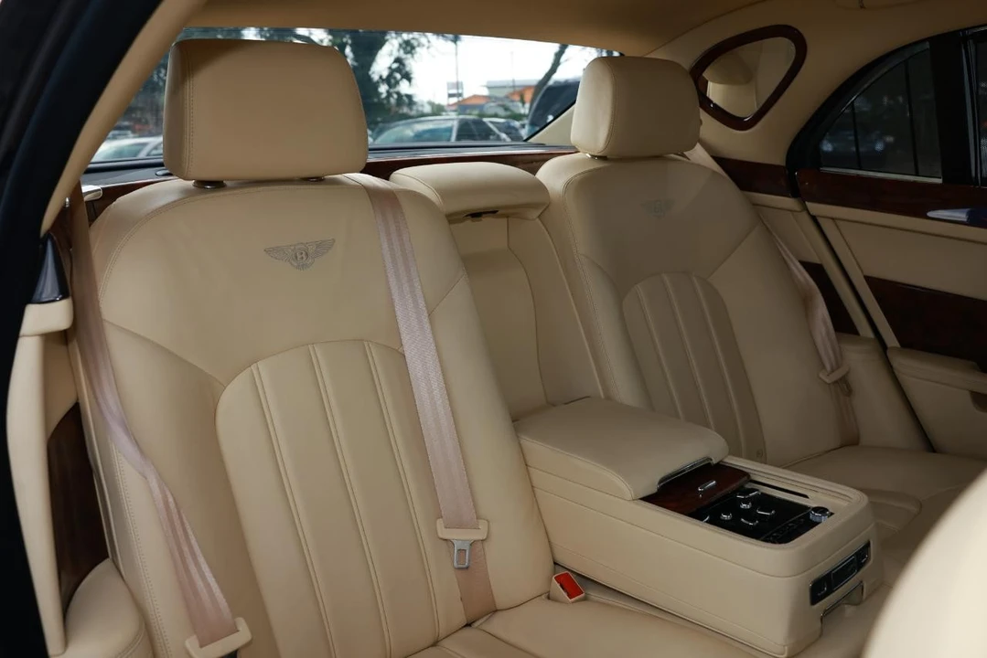 2012 Bentley - Image 14 of 31