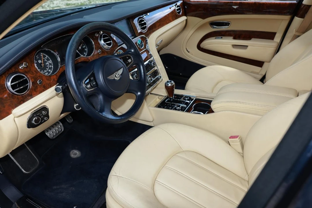 2012 Bentley - Image 4 of 31