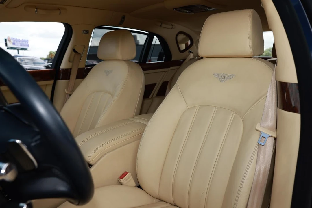 2012 Bentley - Image 6 of 31