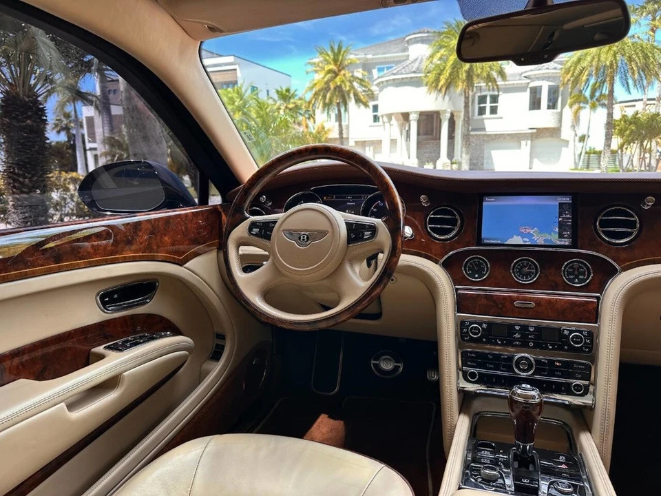 2012 Bentley Mulsanne 2nd Gen - Image 12 of 21