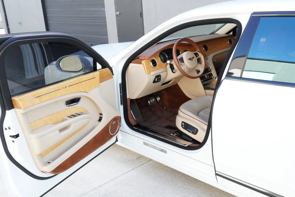 2012 Bentley Mulsanne 2nd Gen - Image 9 of 20