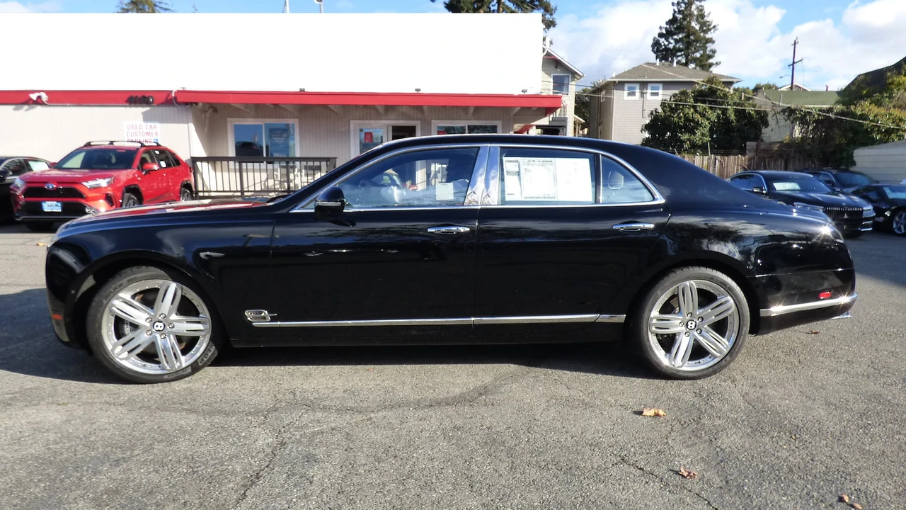 2012 Bentley Mulsanne 2nd Gen - Image 2 of 2