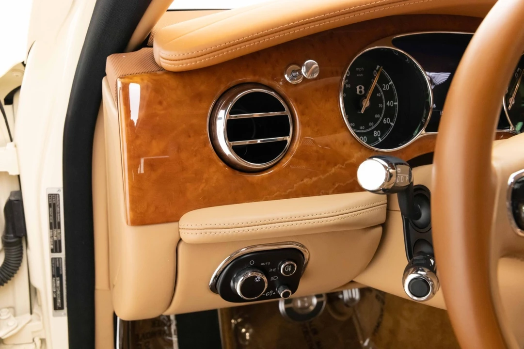 2012 Bentley Mulsanne 2nd Gen - Image 28 of 31