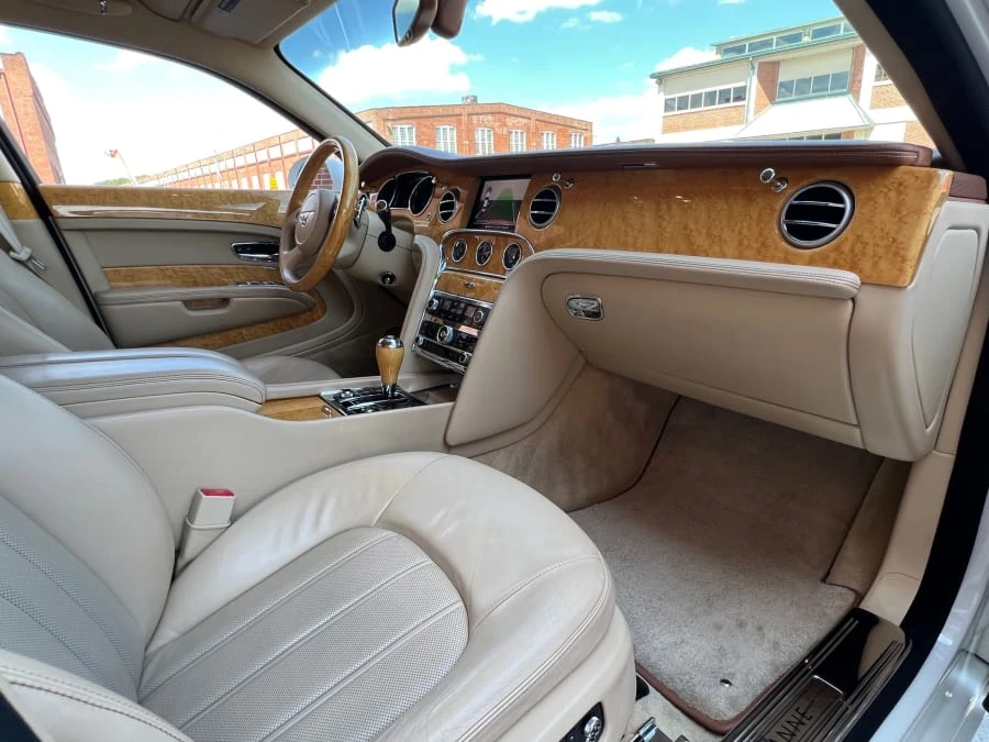 2012 Bentley Mulsanne 2nd Gen - Image 9 of 13