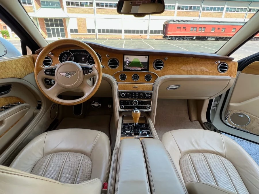 2012 Bentley Mulsanne 2nd Gen - Image 12 of 13