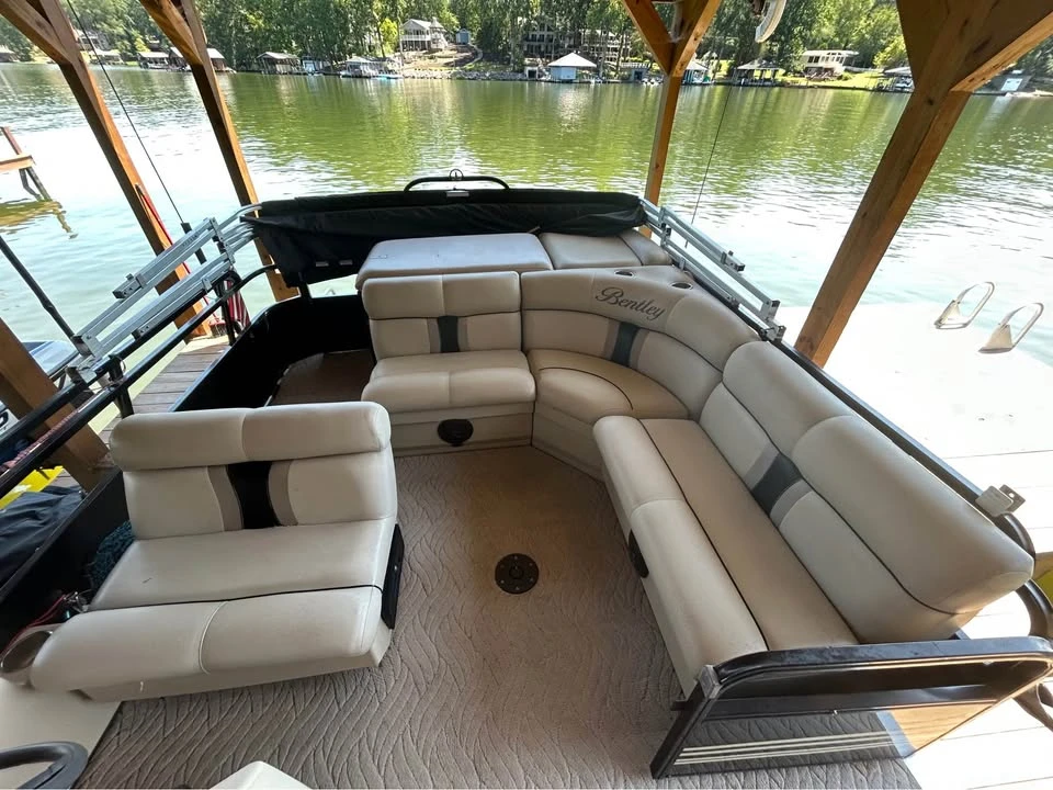 2012 Bentley - Image 5 of 11