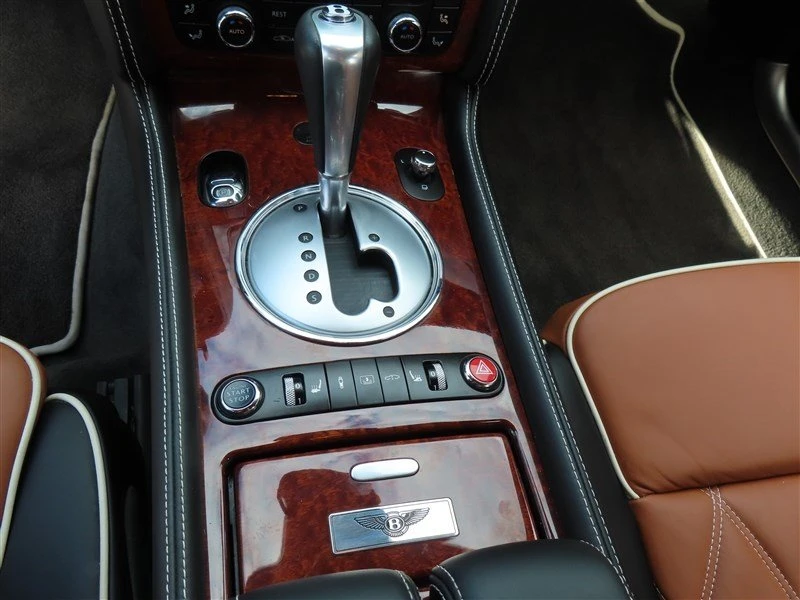 2012 Bentley Continental - Image 11 of 19