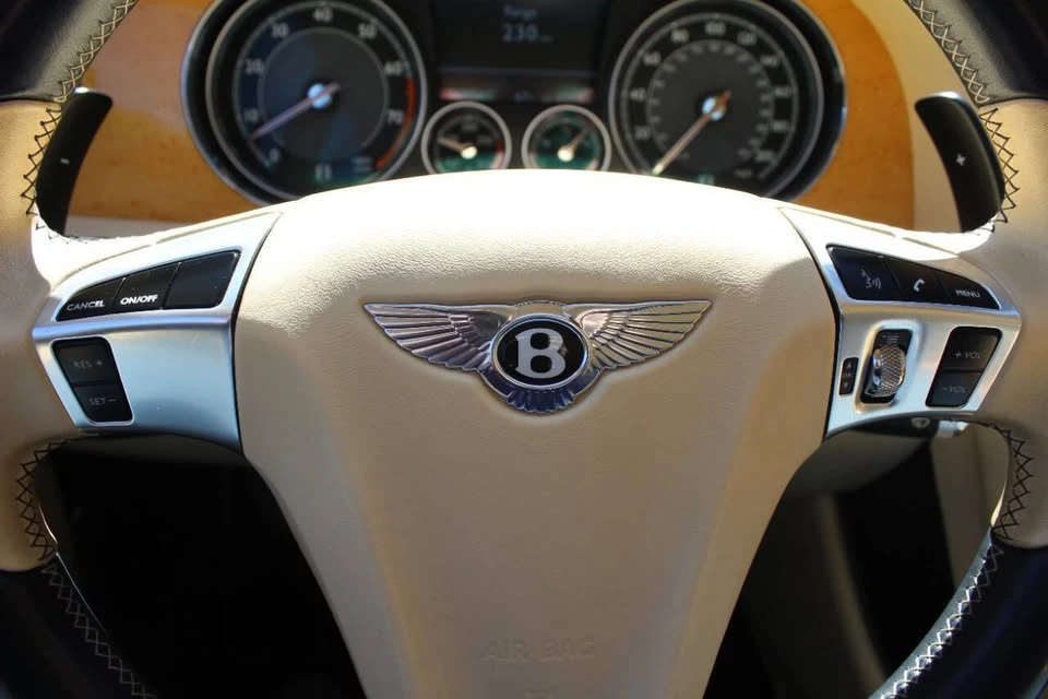 2012 Bentley Continental - Image 14 of 20