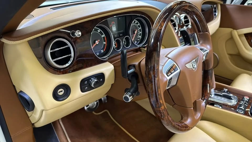2012 Bentley Continental GT 2nd Gen - Image 19 of 20