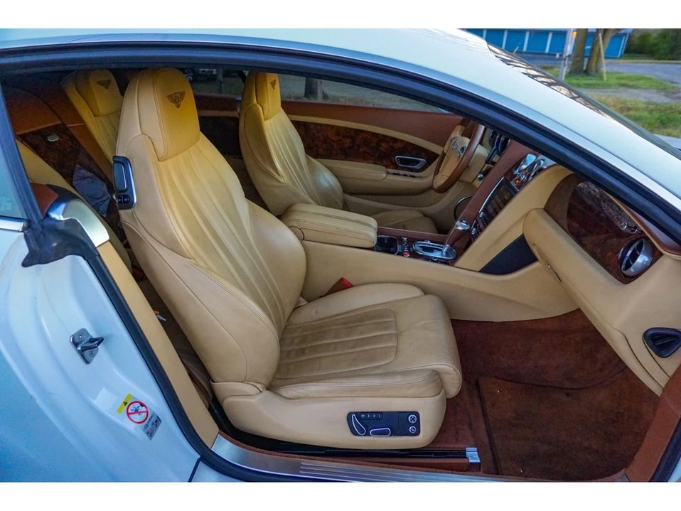 2012 Bentley Continental GT 2nd Gen - Image 19 of 20