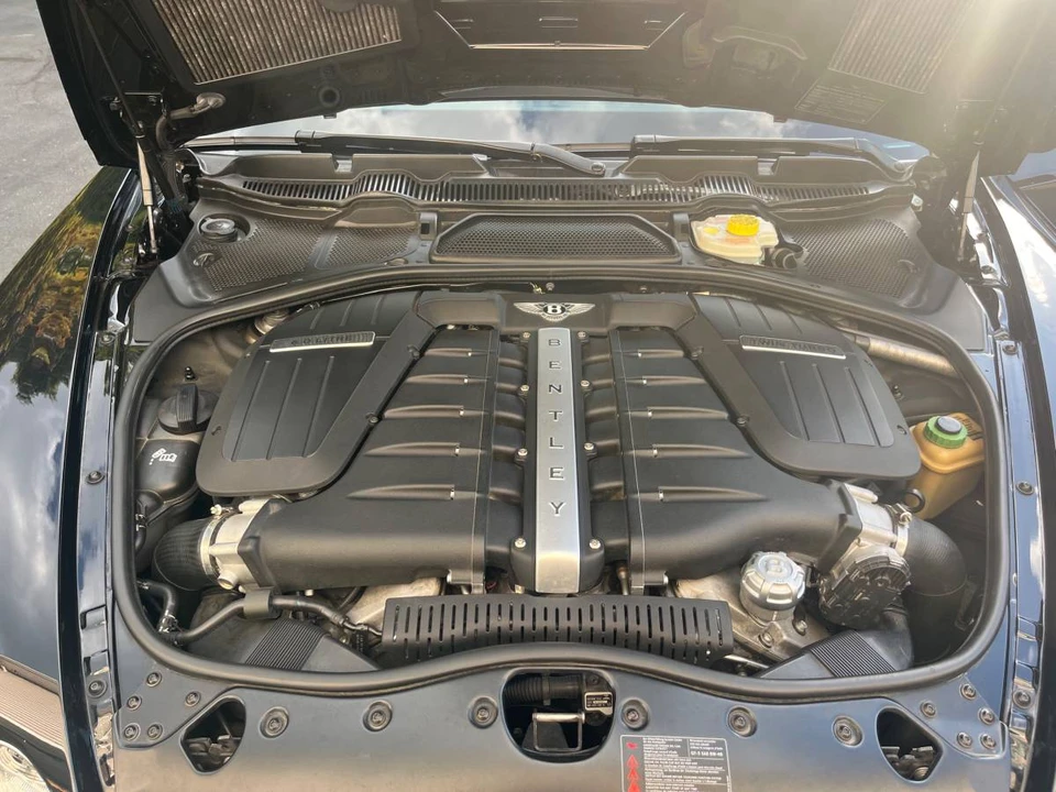 2012 Bentley Continental Flying Spur - Image 19 of 22