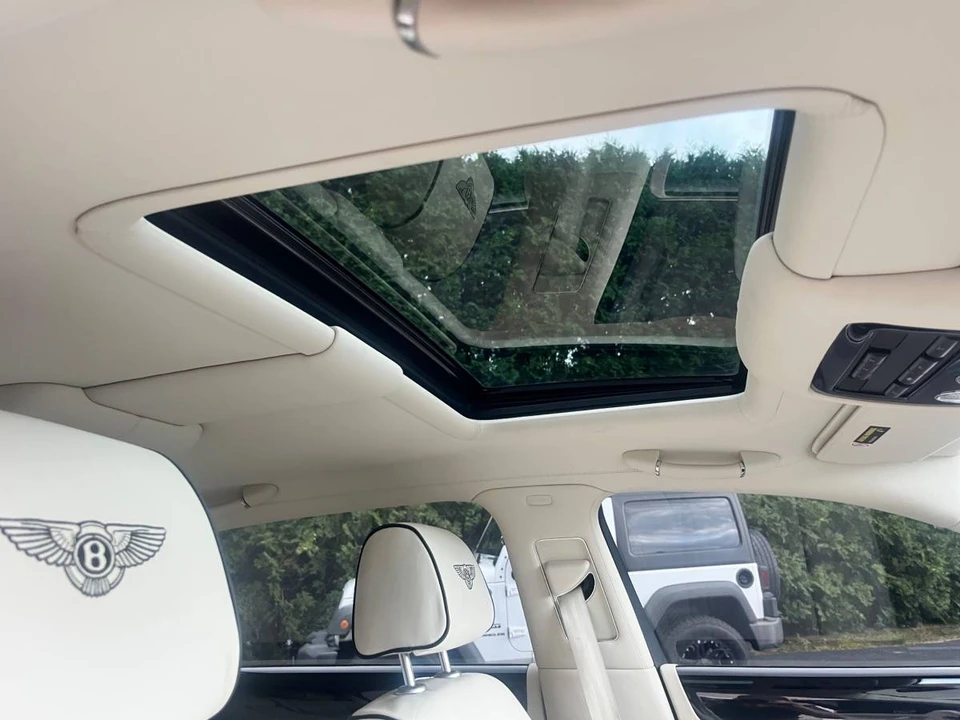 2012 Bentley Continental Flying Spur - Image 12 of 22