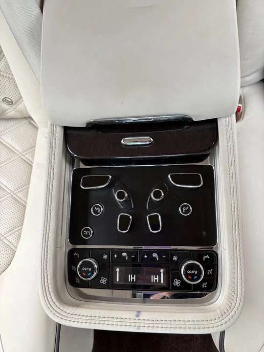 2012 Bentley Mulsanne 2nd Gen - Image 12 of 17