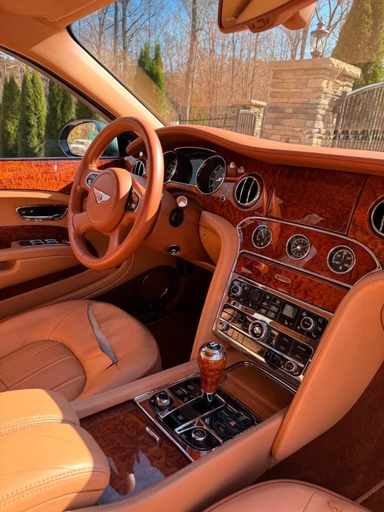 2012 Bentley Mulsanne 2nd Gen - Image 9 of 11