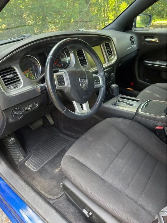2012 Dodge Charger 7th Gen - Image 9 of 10
