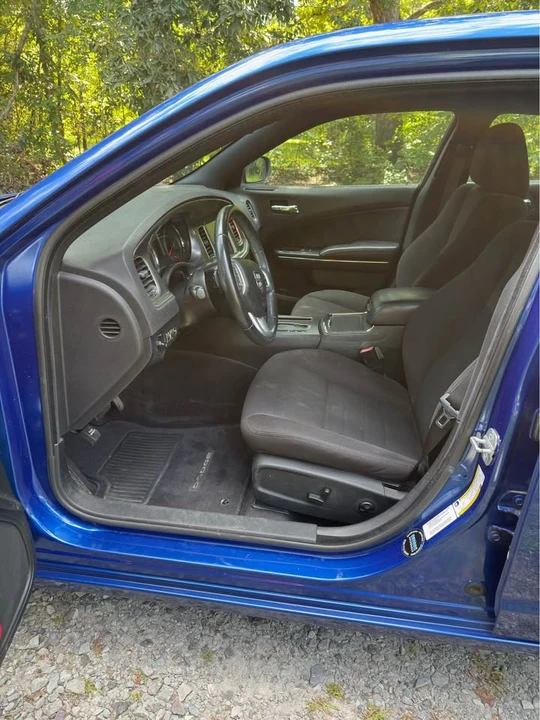 2012 Dodge Charger 7th Gen - Image 7 of 10