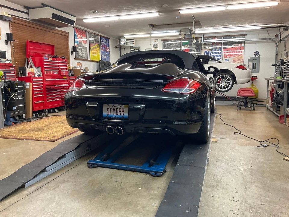 2012 Porsche 987 Boxster Spyder - Image 10 of 23